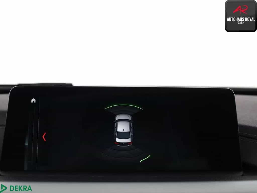 BMW 320 i xDrive M SPORT HUD,KEYLESS,HIFI,GLASDACH 03/2018-photo-17