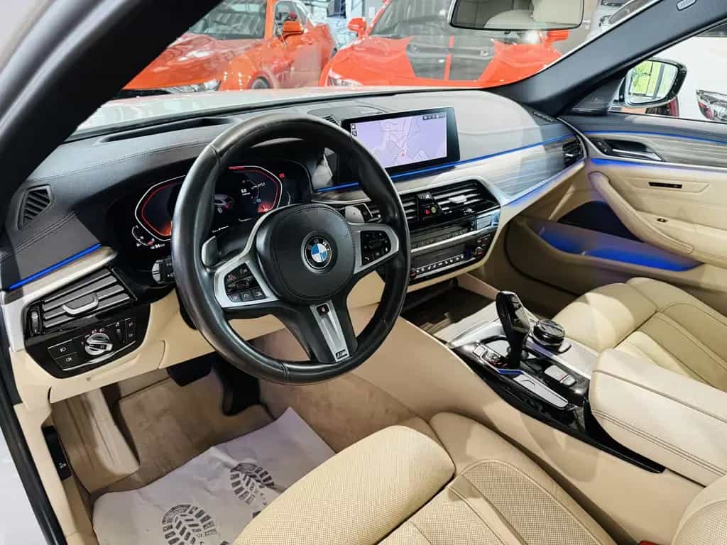 BMW 530 i Sport Line*360°KAM*ACC*HEADUP*AHK*H&K* 09/2019-photo-14