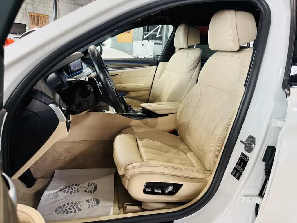 BMW 530 i Sport Line*360°KAM*ACC*HEADUP*AHK*H&K* 09/2019-photo-18