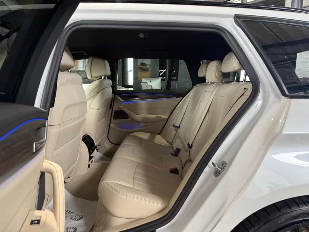 BMW 530 i Sport Line*360°KAM*ACC*HEADUP*AHK*H&K* 09/2019-photo-20