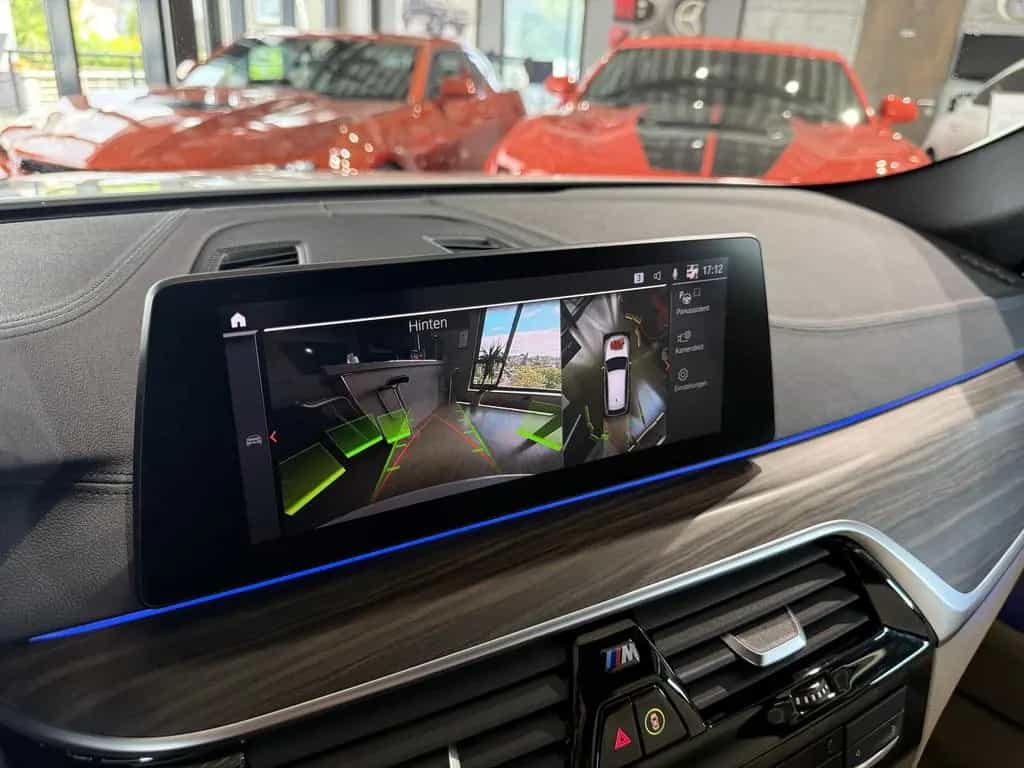 BMW 530 i Sport Line*360°KAM*ACC*HEADUP*AHK*H&K* 09/2019-photo-25