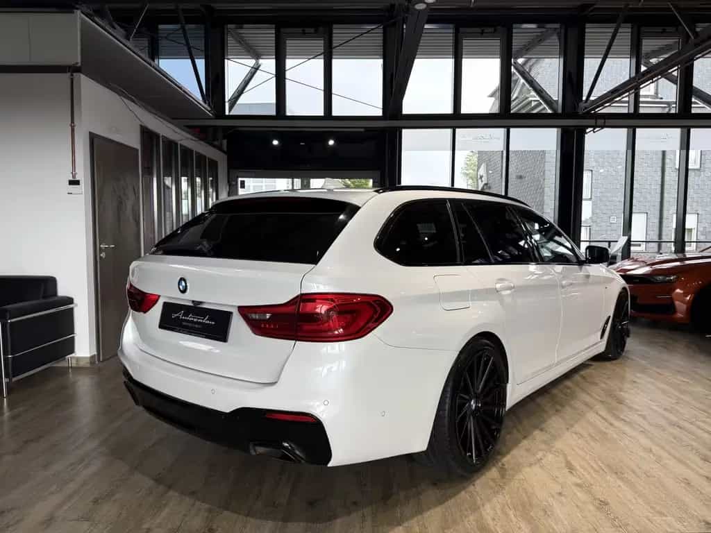 BMW 530 i Sport Line*360°KAM*ACC*HEADUP*AHK*H&K* 09/2019-photo-5
