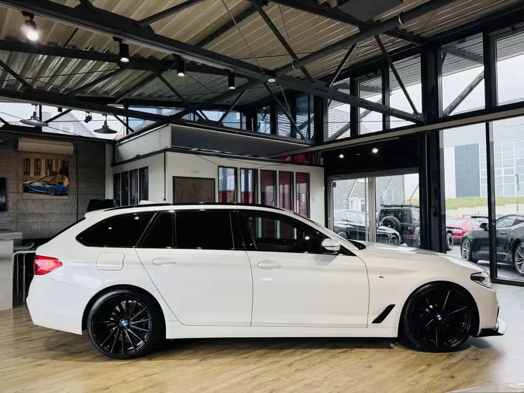 BMW 530 i Sport Line*360°KAM*ACC*HEADUP*AHK*H&K* 09/2019-photo-6