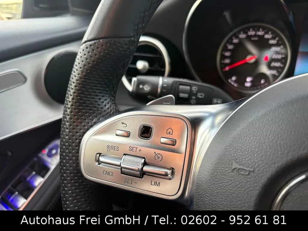 Mercedes-Benz GLC 200 4Matic AMG-LINE*LED*KAMERA*2-HAND*ALCANT 09/2019-photo-21
