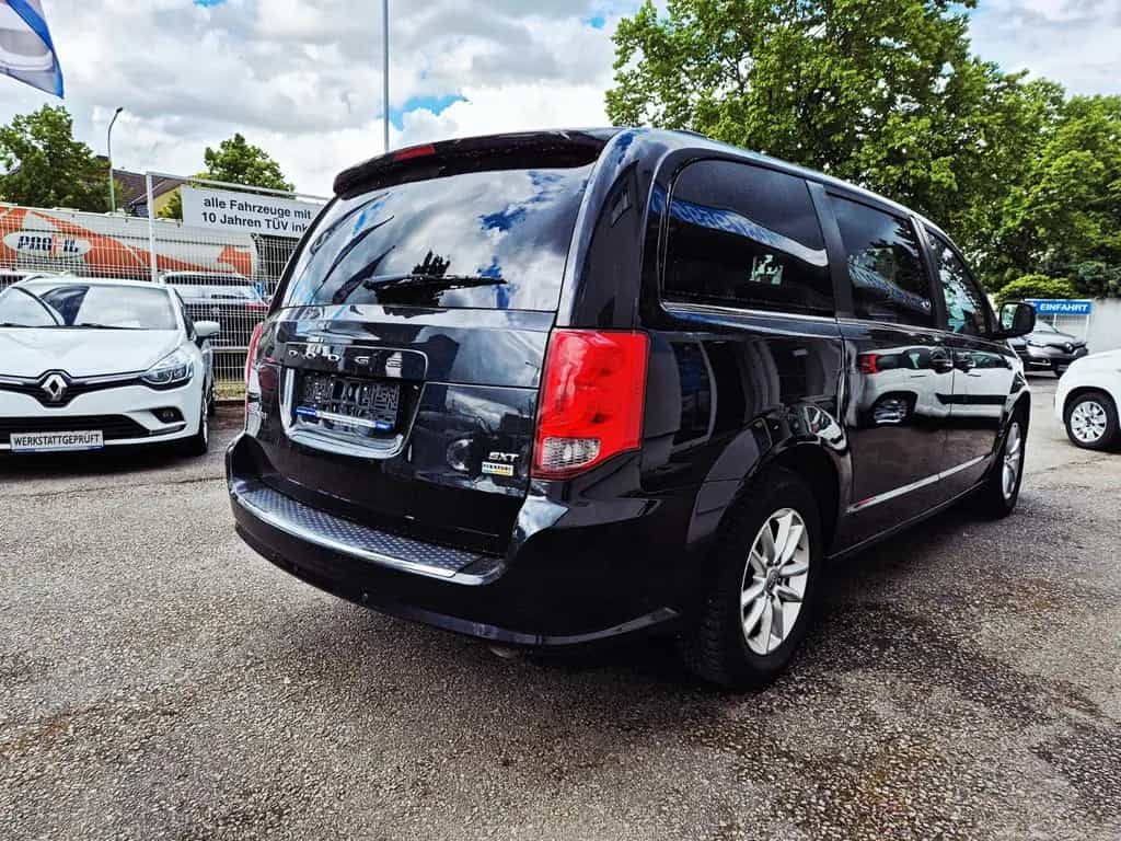 Dodge Grand Caravan 3.6 V6 SXT+7 Sitze+Monitor+el. Tür 10/2018-photo-3
