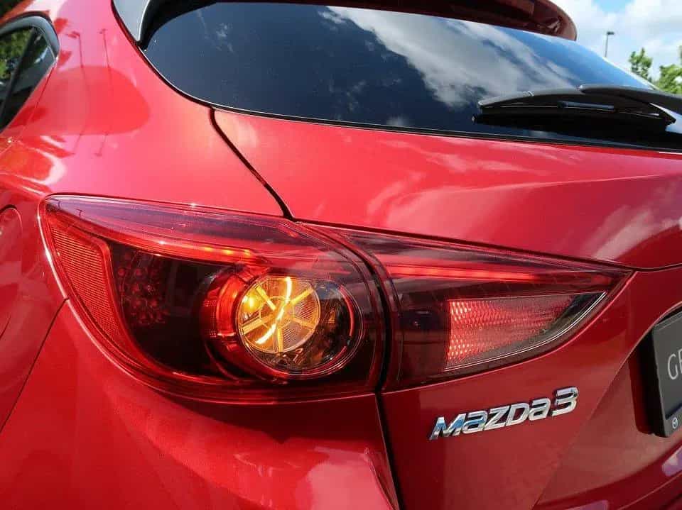 Mazda 3 Lim. *1. Damenhand*Wartungsnachweise*gepflegt* 03/2018-photo-11