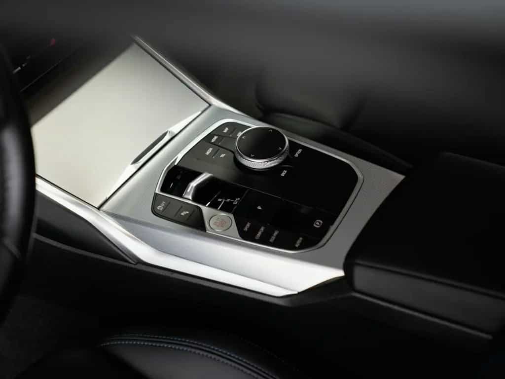 BMW 320 d xDrive M Sport 19LM Standheiz. ACC 03/2024-photo-12