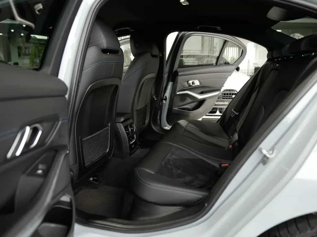 BMW 320 d xDrive M Sport 19LM Standheiz. ACC 03/2024-photo-23
