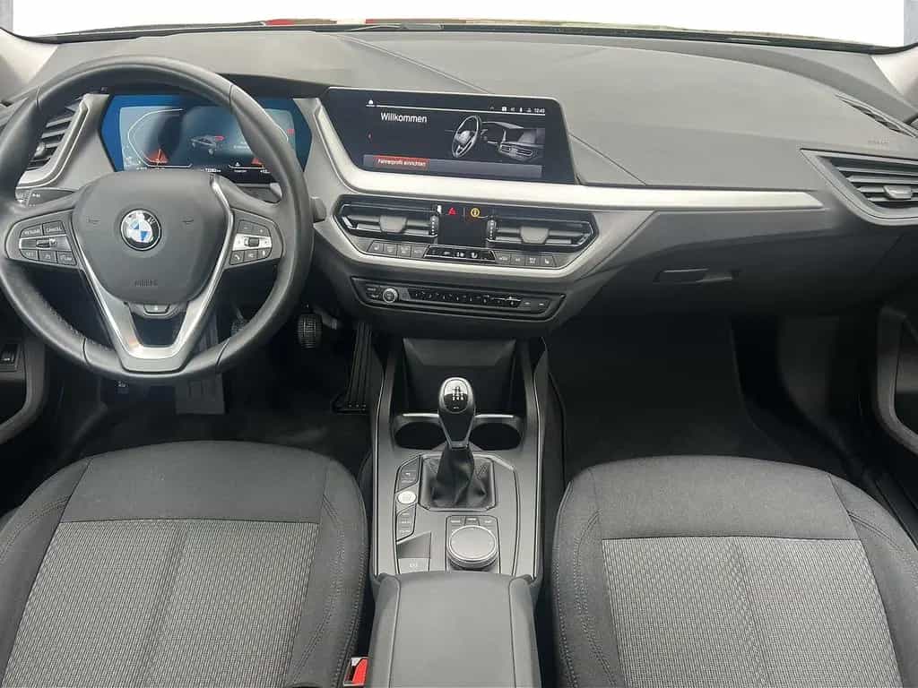 BMW 118 d Advantage LiveCockpit Prof Sport LED PDC SH 04/2023-photo-10