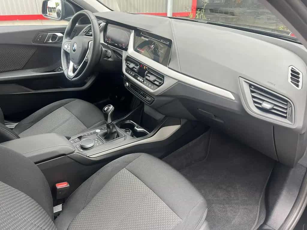 BMW 118 d Advantage LiveCockpit Prof Sport LED PDC SH 04/2023-photo-13