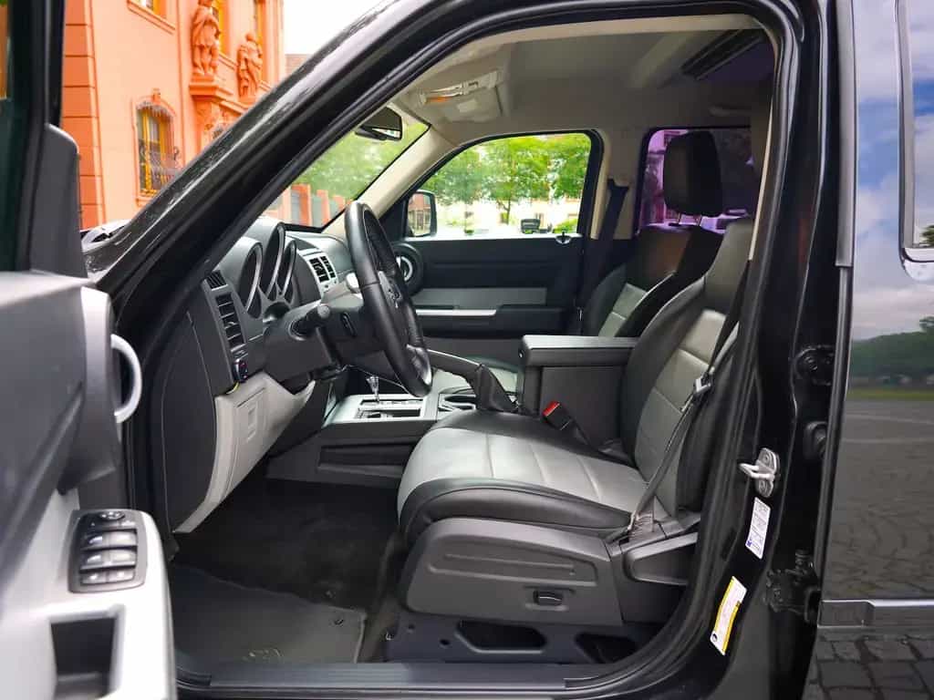 Dodge Nitro 3.7 V6 Auto.*4X4~Navi~R-Cam~AHK~Exclusive* 06/2009-photo-12