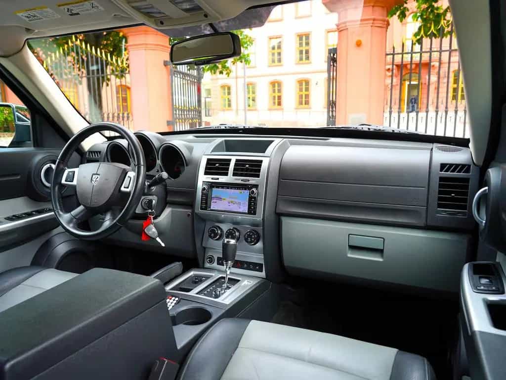 Dodge Nitro 3.7 V6 Auto.*4X4~Navi~R-Cam~AHK~Exclusive* 06/2009-photo-28