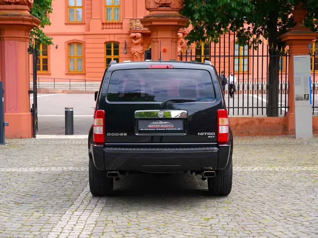 Dodge Nitro 3.7 V6 Auto.*4X4~Navi~R-Cam~AHK~Exclusive* 06/2009-photo-6