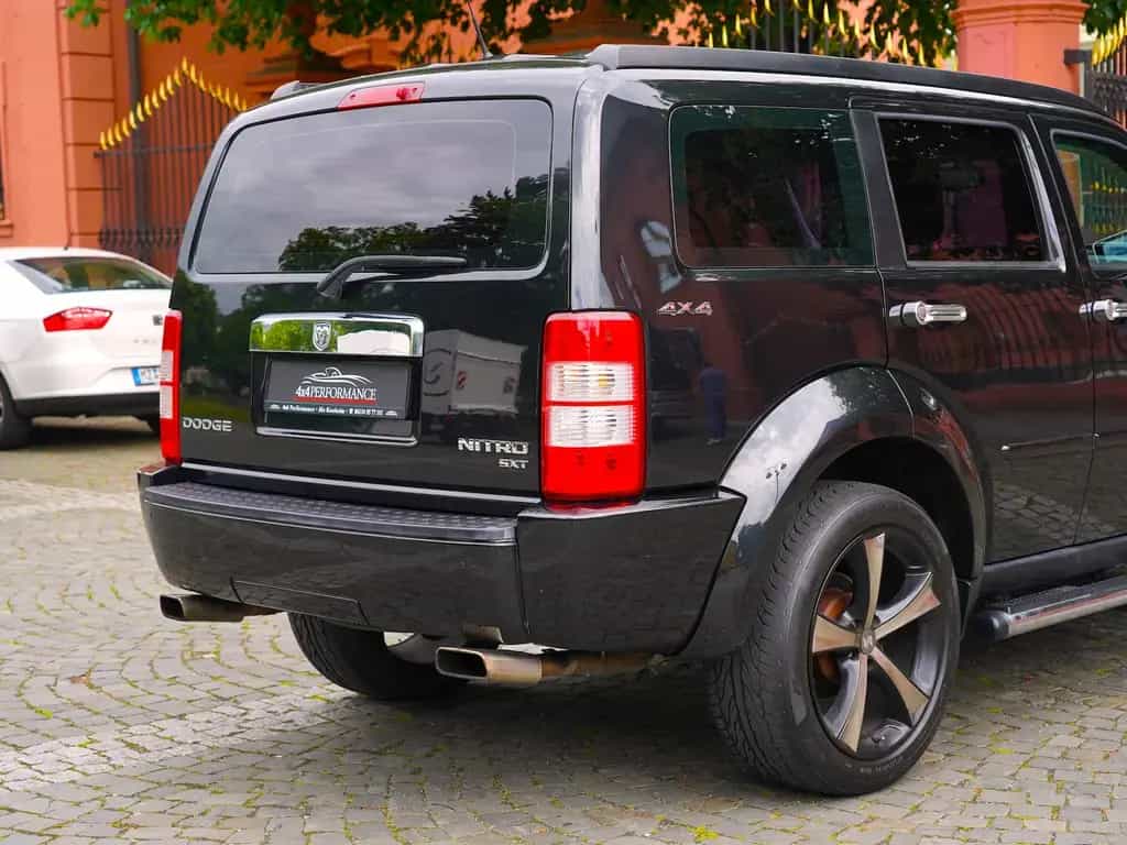 Dodge Nitro 3.7 V6 Auto.*4X4~Navi~R-Cam~AHK~Exclusive* 06/2009-photo-8