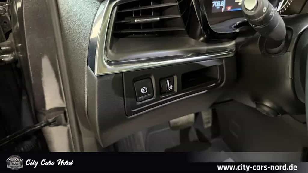 Cadillac XT5 Premium AWD +BOSE+PANO+HUD+RKAMERA 08/2019-photo-17