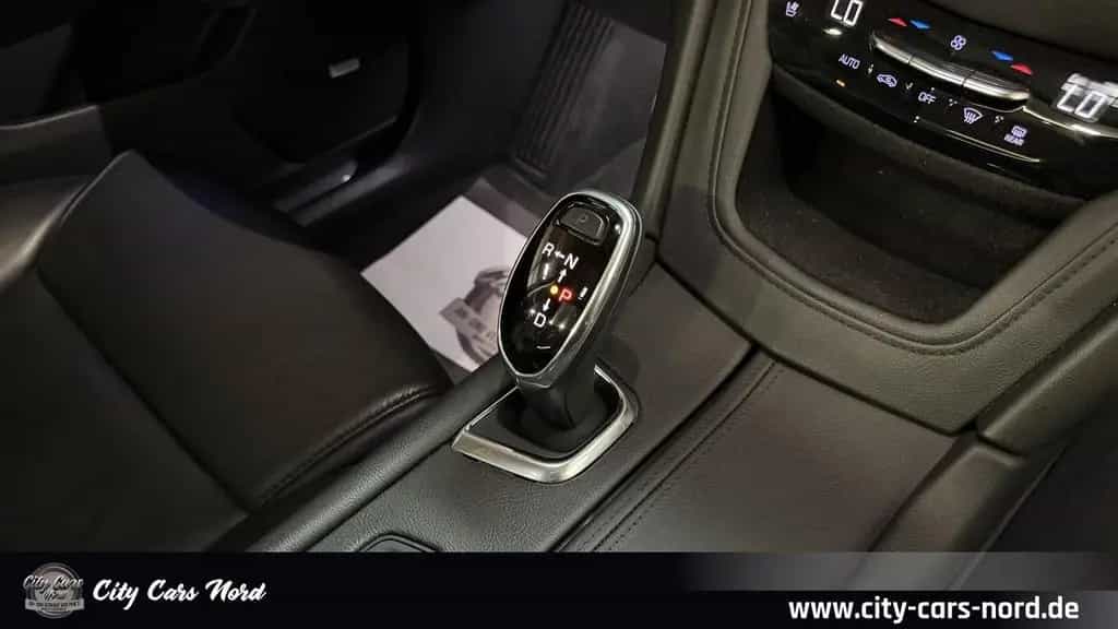 Cadillac XT5 Premium AWD +BOSE+PANO+HUD+RKAMERA 08/2019-photo-23