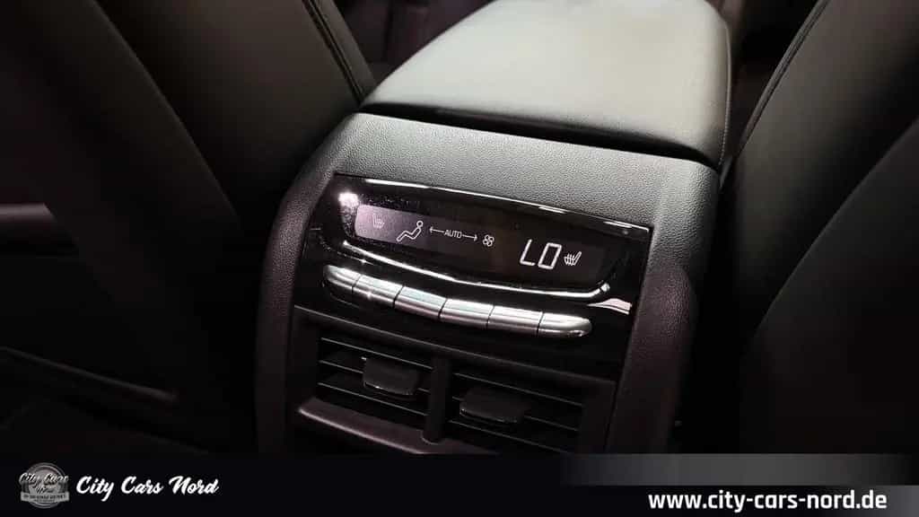 Cadillac XT5 Premium AWD +BOSE+PANO+HUD+RKAMERA 08/2019-photo-27