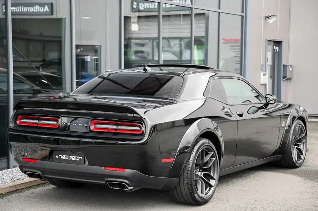 Dodge Challenger Scat Pack 6.4 V8 HEMI Widebody* Navi 04/2019-photo-3