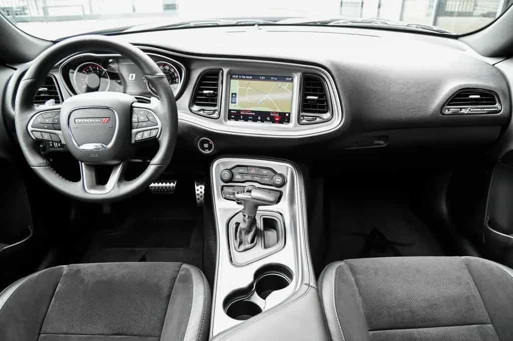 Dodge Challenger Scat Pack 6.4 V8 HEMI Widebody* Navi 04/2019-photo-9