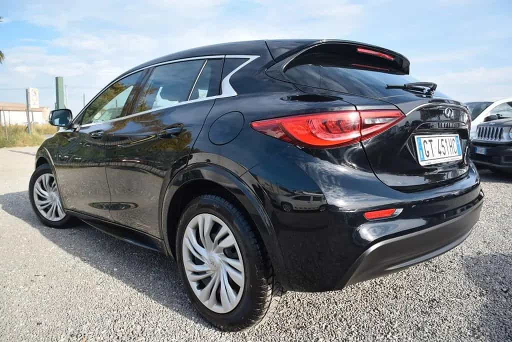 Infiniti Q30 1.5diesel 110CV 6M Business Executi 04/2018-photo-4
