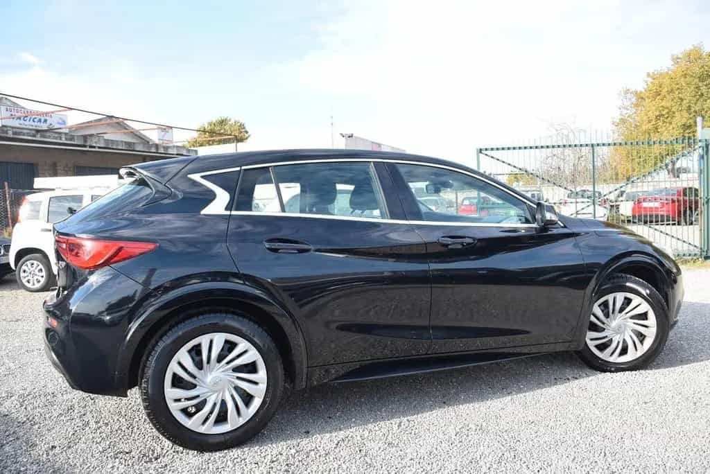 Infiniti Q30 1.5diesel 110CV 6M Business Executi 04/2018-photo-9