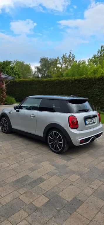 MINI Cooper S Cooper S 03/2016-photo-2