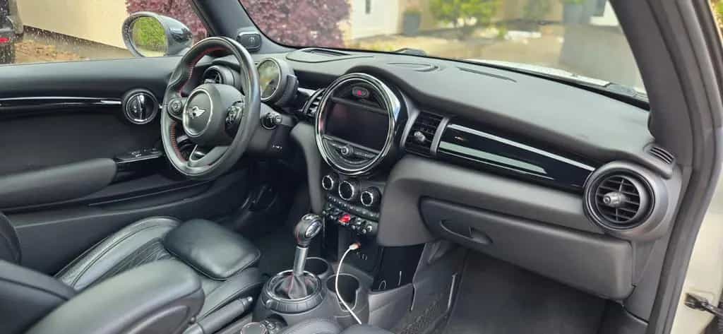 MINI Cooper S Cooper S 03/2016-photo-9