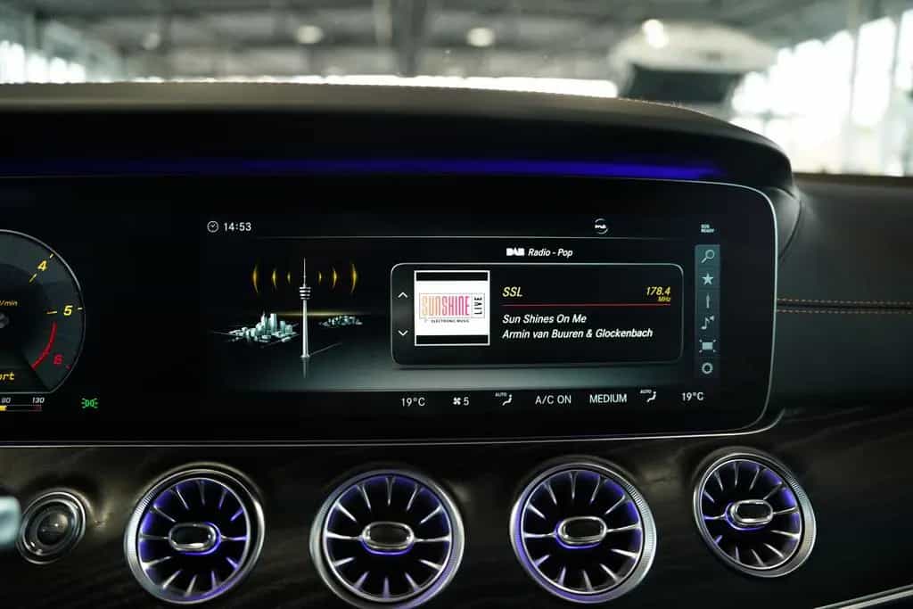 Mercedes-Benz CLS 400 d 4M Edition 1 *21 *LUFT *GSD *H-UP 04/2018-photo-38