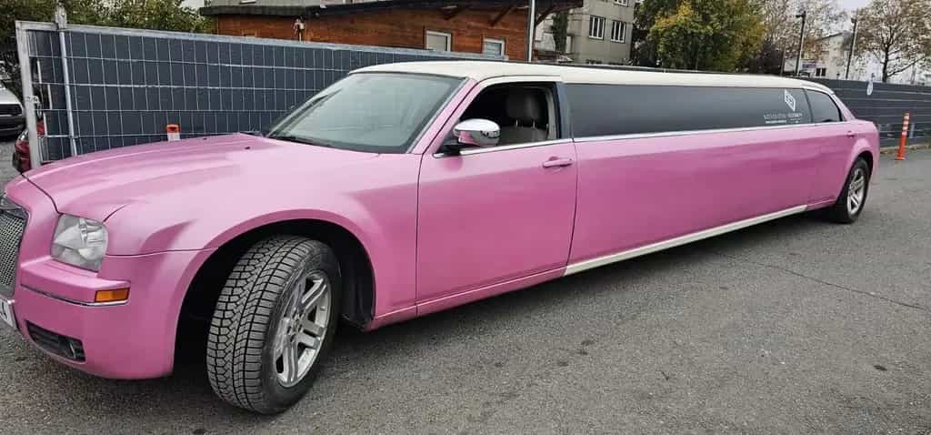 Chrysler 300C Stretchlimousine Limo Limousine 07/2007-photo-0