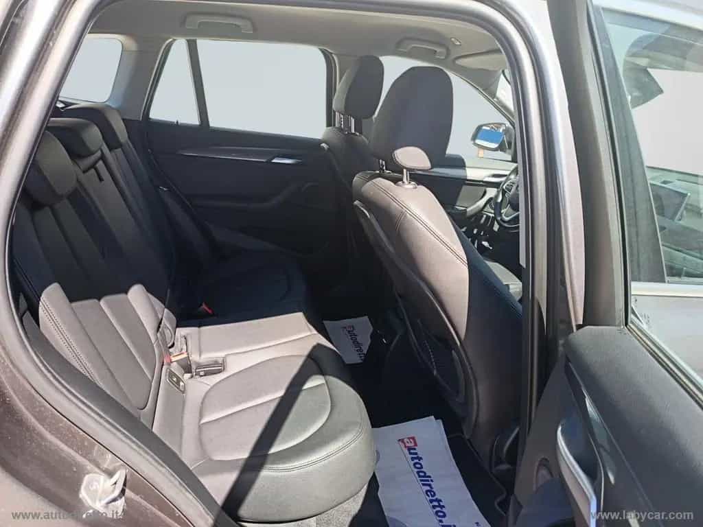 BMW X1 xDrive18d xLine 12/2020-photo-10