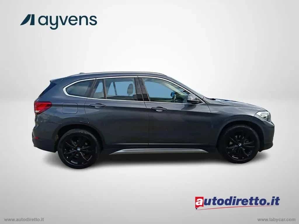 BMW X1 xDrive18d xLine 12/2020-photo-6