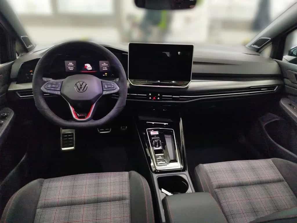 Volkswagen Golf GTI 2,0 l TSI OPF 195 kW (265 PS) 7 -Gang-D null-photo-10