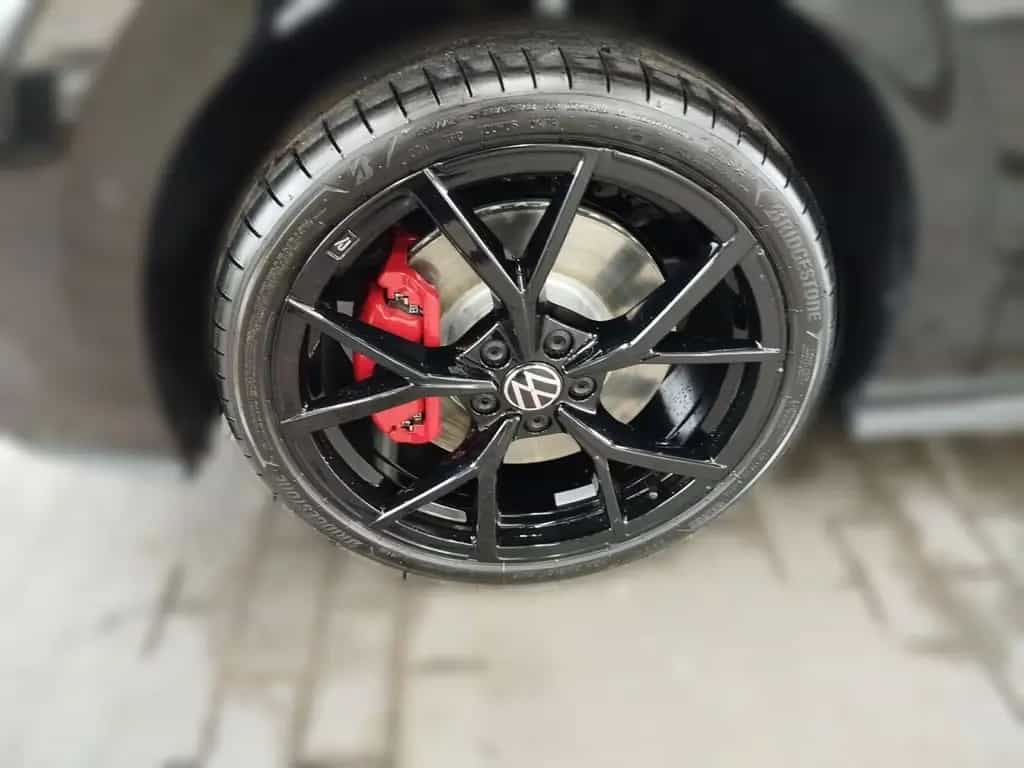 Volkswagen Golf GTI 2,0 l TSI OPF 195 kW (265 PS) 7 -Gang-D null-photo-2