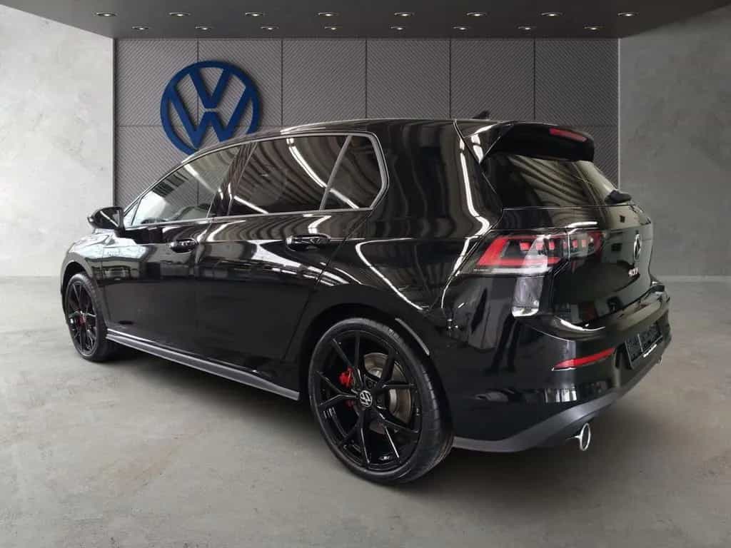 Volkswagen Golf GTI 2,0 l TSI OPF 195 kW (265 PS) 7 -Gang-D null-photo-3