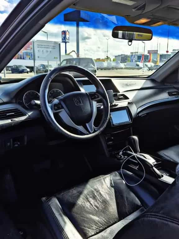 Honda Accord Coupe 2.4 Automatic 01/2010-photo-4
