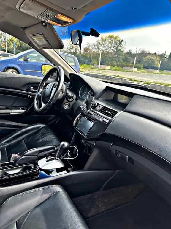 Honda Accord Coupe 2.4 Automatic 01/2010-photo-5