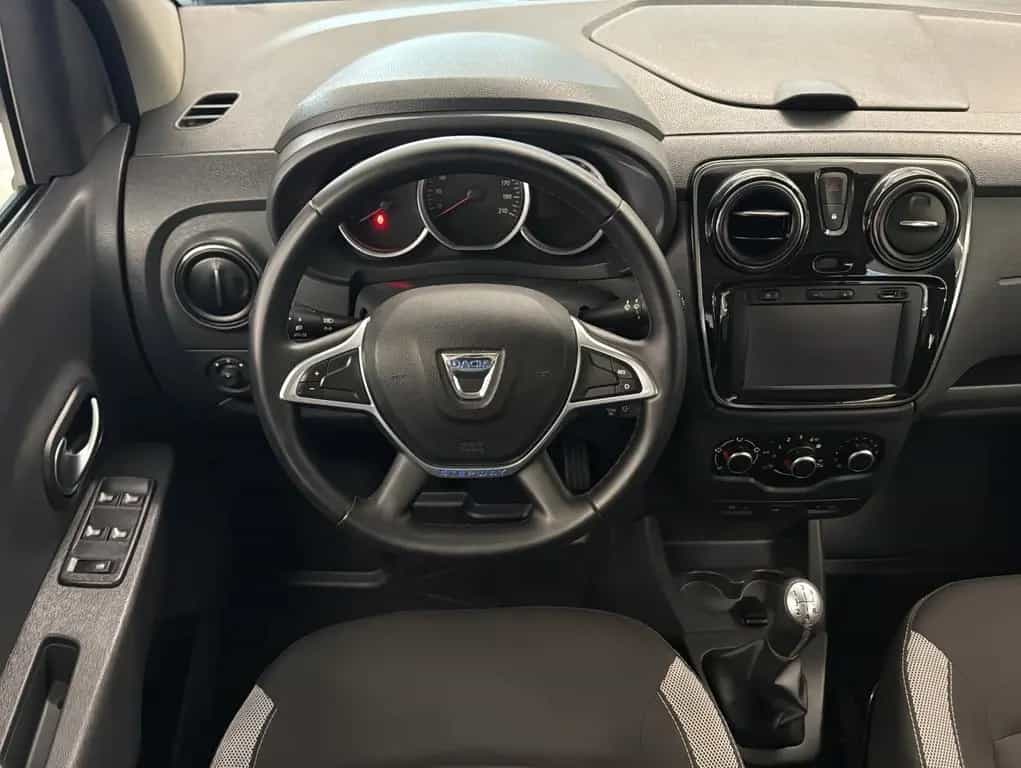 Dacia Lodgy 1.6 Stepway|ShZ|Klima|Navi|Tempo|PDC|AHK| 01/2019-photo-10