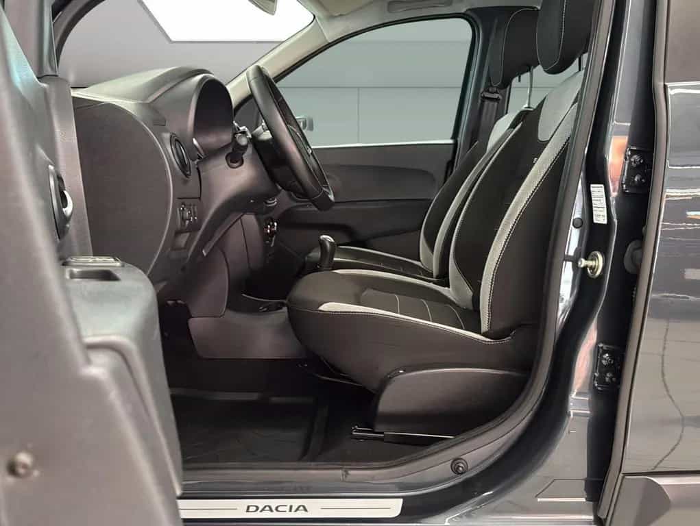 Dacia Lodgy 1.6 Stepway|ShZ|Klima|Navi|Tempo|PDC|AHK| 01/2019-photo-12
