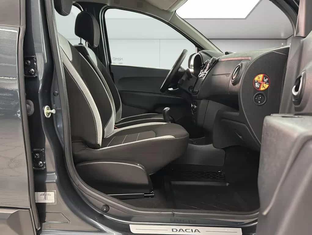 Dacia Lodgy 1.6 Stepway|ShZ|Klima|Navi|Tempo|PDC|AHK| 01/2019-photo-14