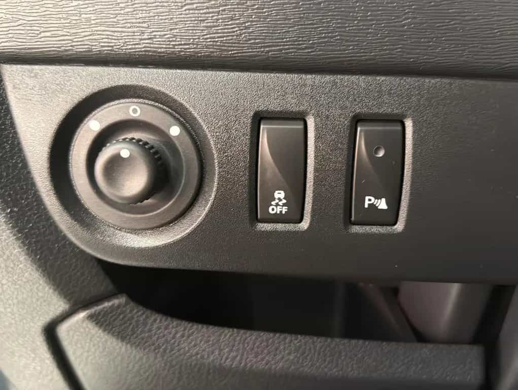 Dacia Lodgy 1.6 Stepway|ShZ|Klima|Navi|Tempo|PDC|AHK| 01/2019-photo-16
