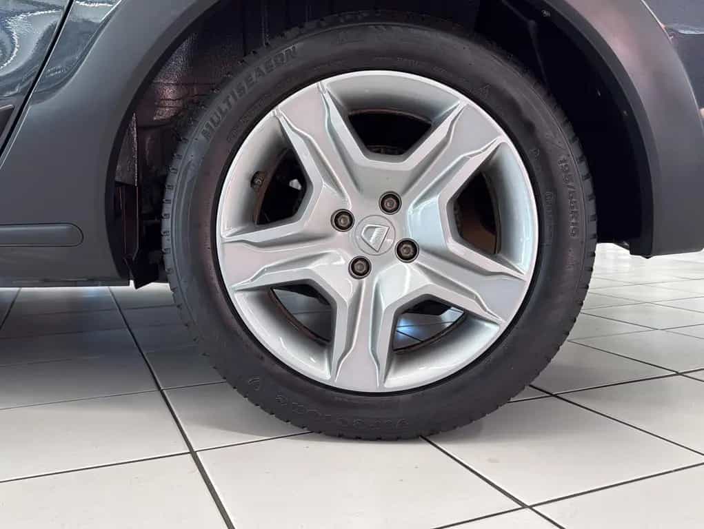 Dacia Lodgy 1.6 Stepway|ShZ|Klima|Navi|Tempo|PDC|AHK| 01/2019-photo-23