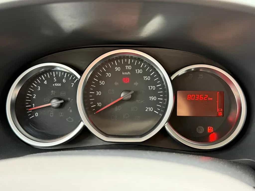 Dacia Lodgy 1.6 SCe 100 Stepway 02/2019-photo-14