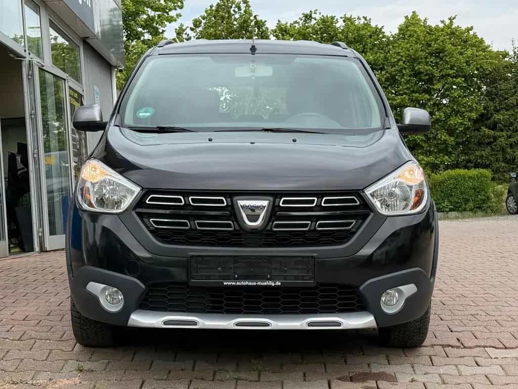 Dacia Lodgy 1.6 SCe 100 Stepway 02/2019-photo-4