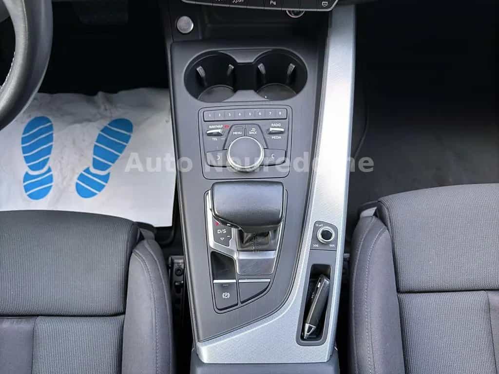 Audi A4 40TFSI S-Line Limousine Automatik*ACC*Navi 03/2019-photo-13