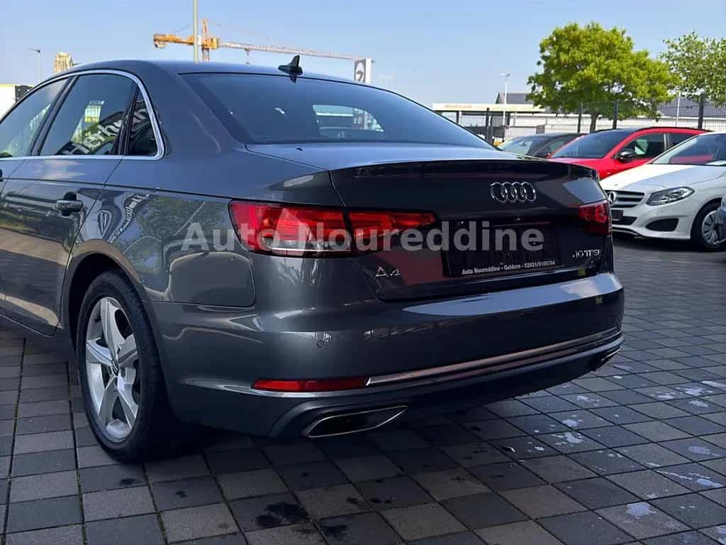 Audi A4 40TFSI S-Line Limousine Automatik*ACC*Navi 03/2019-photo-32
