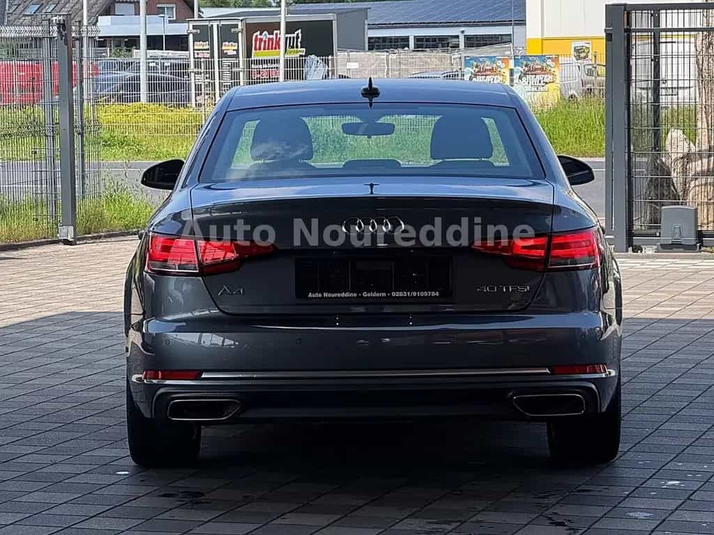 Audi A4 40TFSI S-Line Limousine Automatik*ACC*Navi 03/2019-photo-4
