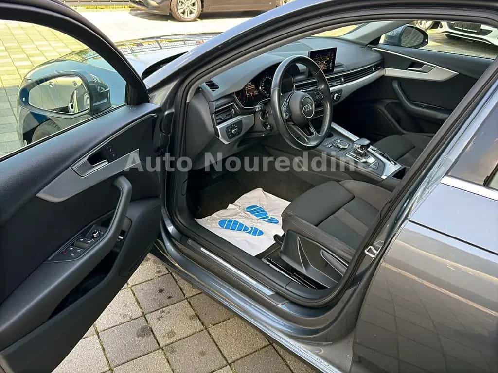Audi A4 40TFSI S-Line Limousine Automatik*ACC*Navi 03/2019-photo-7