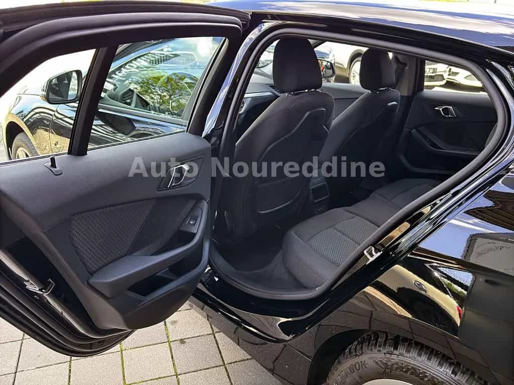 BMW 118 i Limousine Advantage *Automatik*Live*ACC*PDC 11/2019-photo-15