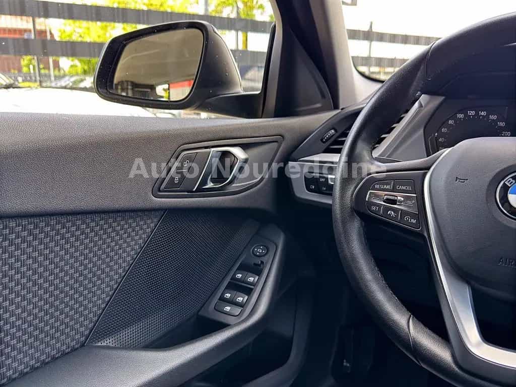 BMW 118 i Limousine Advantage *Automatik*Live*ACC*PDC 11/2019-photo-20