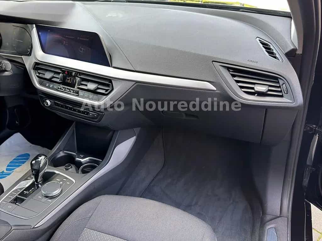 BMW 118 i Limousine Advantage *Automatik*Live*ACC*PDC 11/2019-photo-24